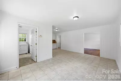 4700 Woodway Place, Charlotte, NC 28208 - Photo 6
