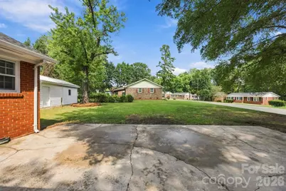 4700 Woodway Place, Charlotte, NC 28208 - Photo 26