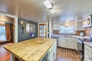 159 Ballew St, Canton, NC 28716 - Photo 12