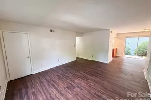 2020 Stoney Point Ln, Charlotte, NC 28210 - Photo 2