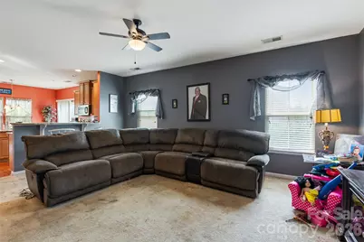 2067 Hamil Ridge Drive, Waxhaw, NC 28173 - Photo 8