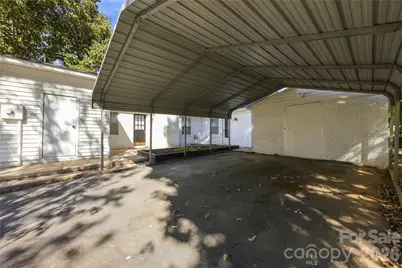 6500 Woodfield Drive, Charlotte, NC 28215 - Photo 22