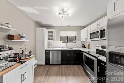 3284 Heathstead Place #I, Charlotte, NC 28210 - Photo 2
