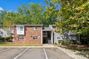 3284 Heathstead Place, Charlotte, NC 28210 - Photo 12