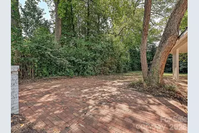 501 Hermitage Court, Charlotte, NC 28207 - Photo 28