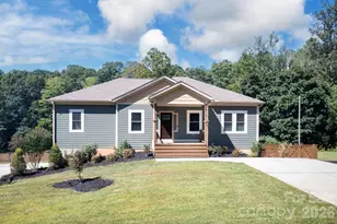 139 Ridge Rd, Candler, NC 28715 - Photo 1