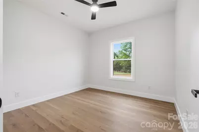 3733 US 70 Highway, Claremont, NC 28610 - Photo 6
