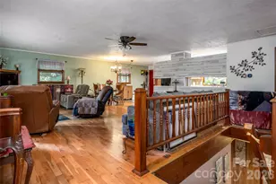 101 Guffey Mountain Rd, Fairview, NC 28730 - Photo 8