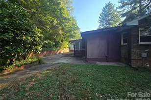 175 River Ln, Canton, NC 28716 - Photo 14