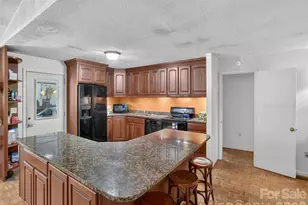 484 Briar Patch Ln, Saluda, NC 28773 - Photo 6
