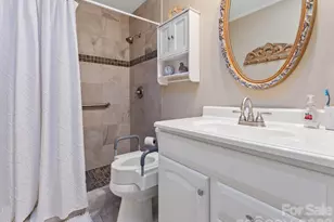 51 Parkview Dr, Brevard, NC 28712 - Photo 24