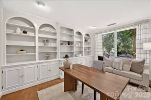 906 Cherokee Rd, Charlotte, NC 28207 - Photo 20