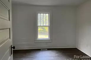 209 Berry Ave, Albemarle, NC 28001 - Photo 4
