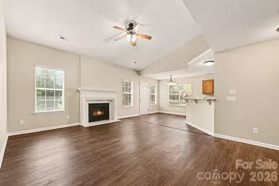7117 Daerwood Place, Charlotte, NC 28215 - Photo 4