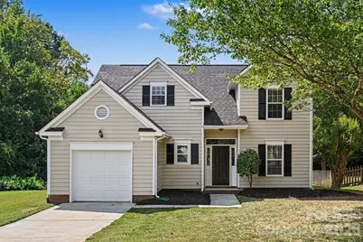 7117 Daerwood Place, Charlotte, NC 28215 - Photo 2