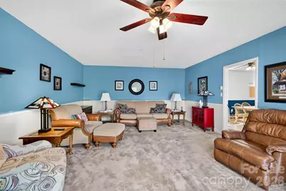 201 Cedarcrest Drive, Mooresville, NC 28115 - Photo 4