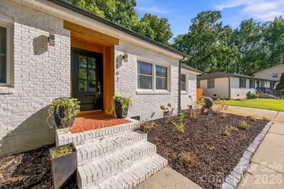 1142 Fox Run Drive, Charlotte, NC 28212 - Photo 2