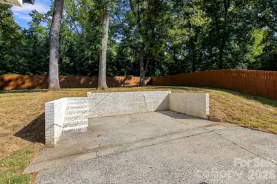 1142 Fox Run Drive, Charlotte, NC 28212 - Photo 30