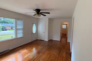 204 W Nims Ave, Mount Holly, NC 28120 - Photo 6