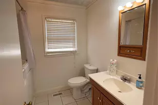 204 W Nims Ave, Mount Holly, NC 28120 - Photo 10