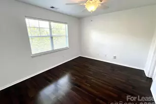 2209 Sumner Green Ave, Charlotte, NC 28203 - Photo 12
