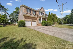 521 Stowe Rd, Belmont, NC 28012 - Photo 2