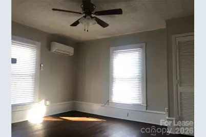223 E Glendale Avenue #E, Mount Holly, NC 28120 - Photo 4