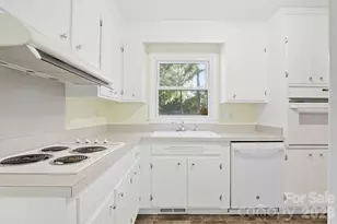 4235 Blalock Ave, Charlotte, NC 28210 - Photo 6