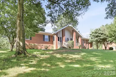 6205 Ferncliff Drive NW, Concord, NC 28027 - Photo 2