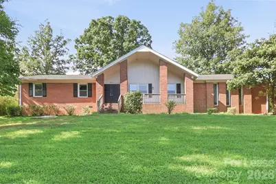 6205 Ferncliff Drive NW, Concord, NC 28027 - Photo 1