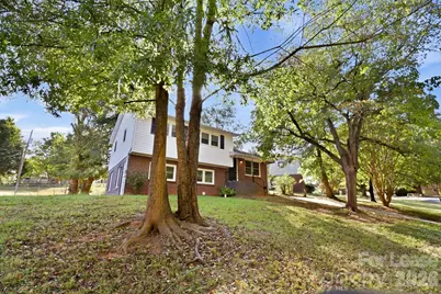 967 Canterbury Court, Gastonia, NC 28052 - Photo 2