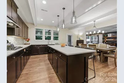 7042 Morganford Road, Charlotte, NC 28211 - Photo 12