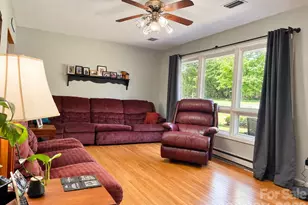 1270 Amherst Rd, Morganton, NC 28655 - Photo 4