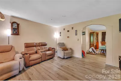 5301 Dellinger Circle, Cherryville, NC 28021 - Photo 2