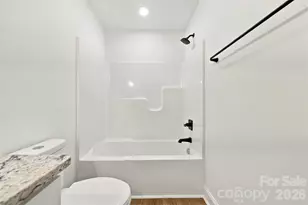 5110 Hanging Rock Ct, Hickory, NC 28601 - Photo 28