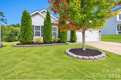 9012 Avery Meadows Drive, Charlotte, NC 28216 - Photo 1