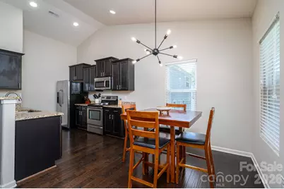 9012 Avery Meadows Drive, Charlotte, NC 28216 - Photo 12