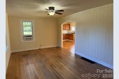 1110 N Ridge Road, Hendersonville, NC 28792 - Photo 2