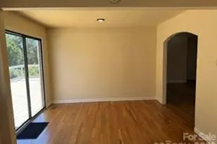 1110 N Ridge Rd, Hendersonville, NC 28792 - Photo 4