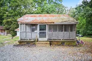 1016 Wade Rorie Rd, Wingate, NC 28174 - Photo 1