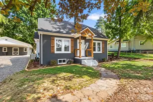 790 W Tate St, Marion, NC 28752 - Photo 1
