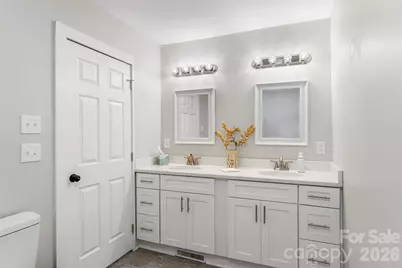 790 W Tate Street, Marion, NC 28752 - Photo 16