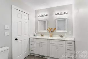 790 W Tate St, Marion, NC 28752 - Photo 16