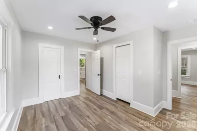790 W Tate Street, Marion, NC 28752 - Photo 18