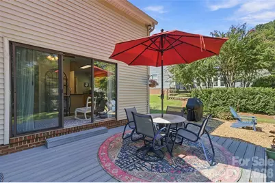 4701 Dawnridge Drive, Charlotte, NC 28226 - Photo 16