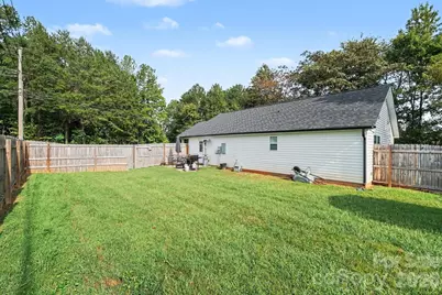 211 McCurdy Avenue, Albemarle, NC 28001 - Photo 24