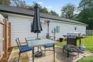 211 McCurdy Ave, Albemarle, NC 28001 - Photo 12