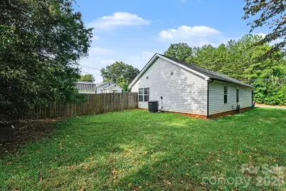 211 McCurdy Avenue, Albemarle, NC 28001 - Photo 20
