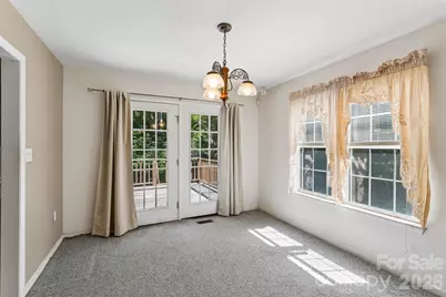 7500 Plott Road, Charlotte, NC 28215 - Photo 6