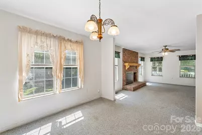 7500 Plott Road, Charlotte, NC 28215 - Photo 8